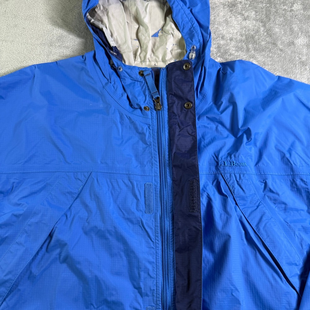 LL Bean Men's XL Blue Lightweight Hooded Rain Jacket Coat (read) - Picture 4 of 11